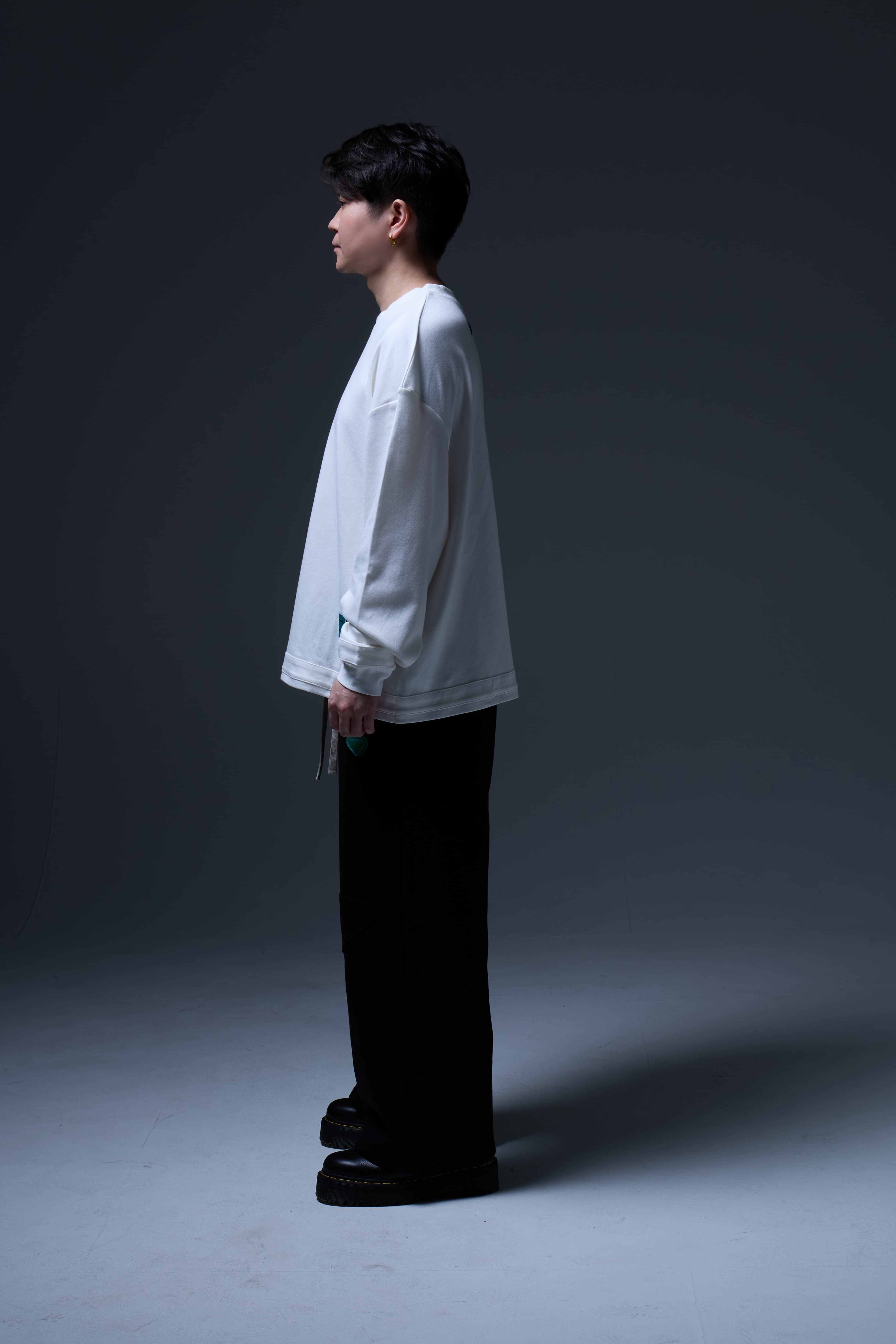 T-SHIRT — WHITE
