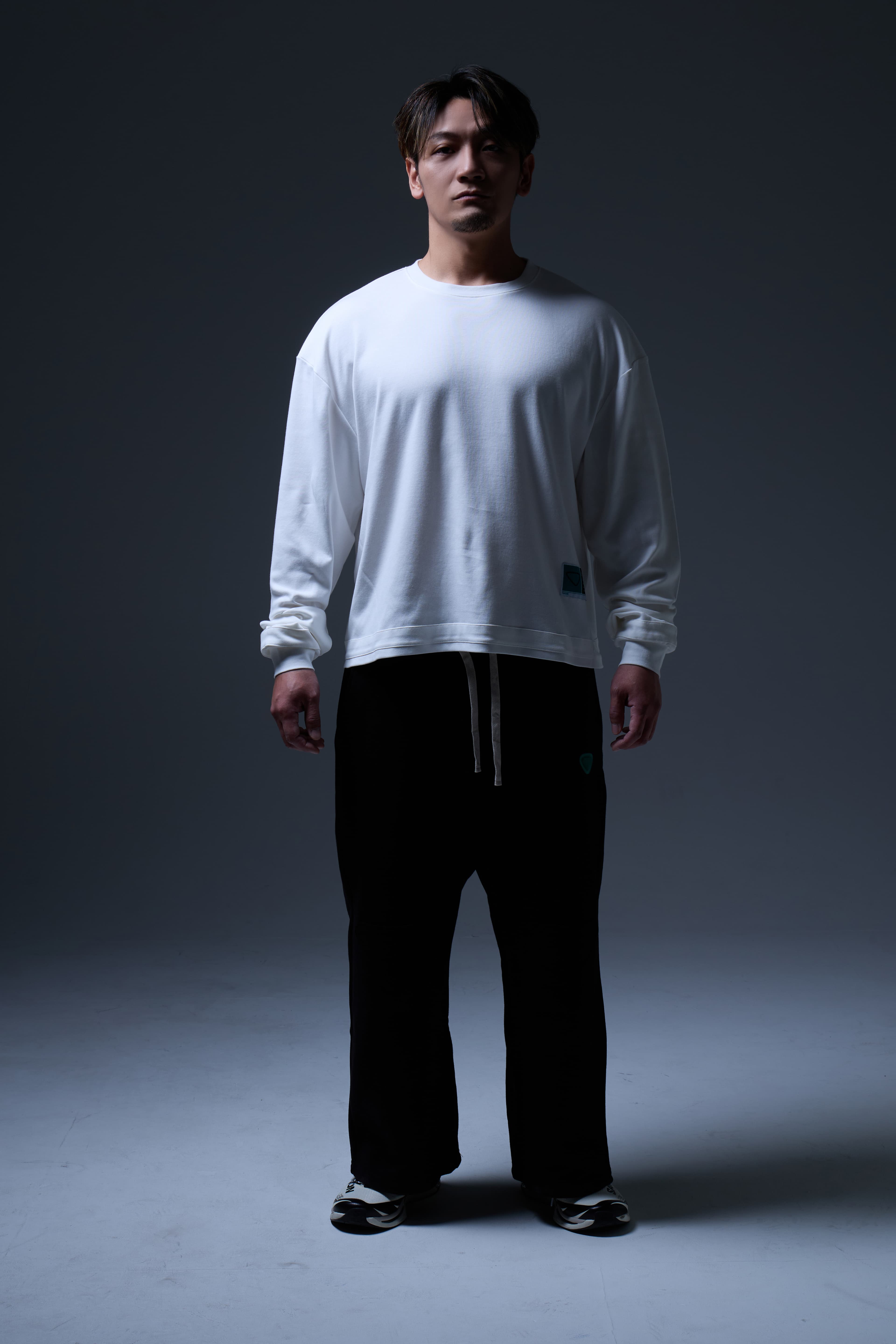 LONG T-SHIRT — WHITE